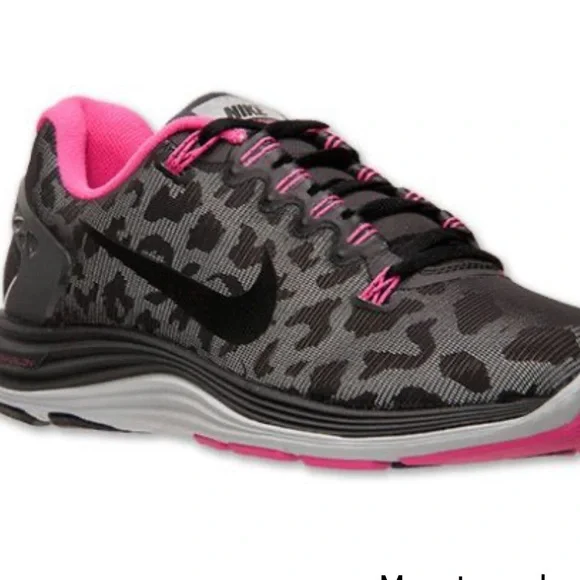 Nike Shoes Nike Womens Sneakers Lunarglide H2o Repel Size